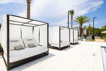 Resort Style Pool w/Tanning Shelf